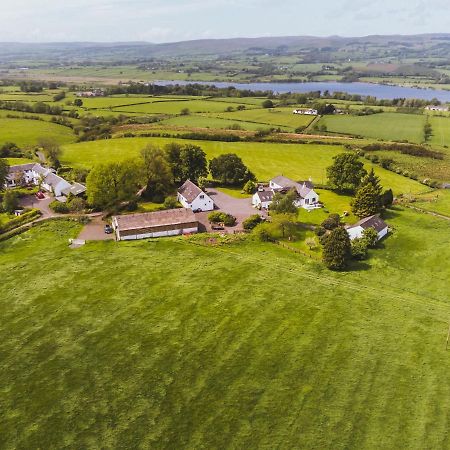Stylish Self Contained Studio Near Glasgow Airport Lägenhet Lochwinnoch Exteriör bild