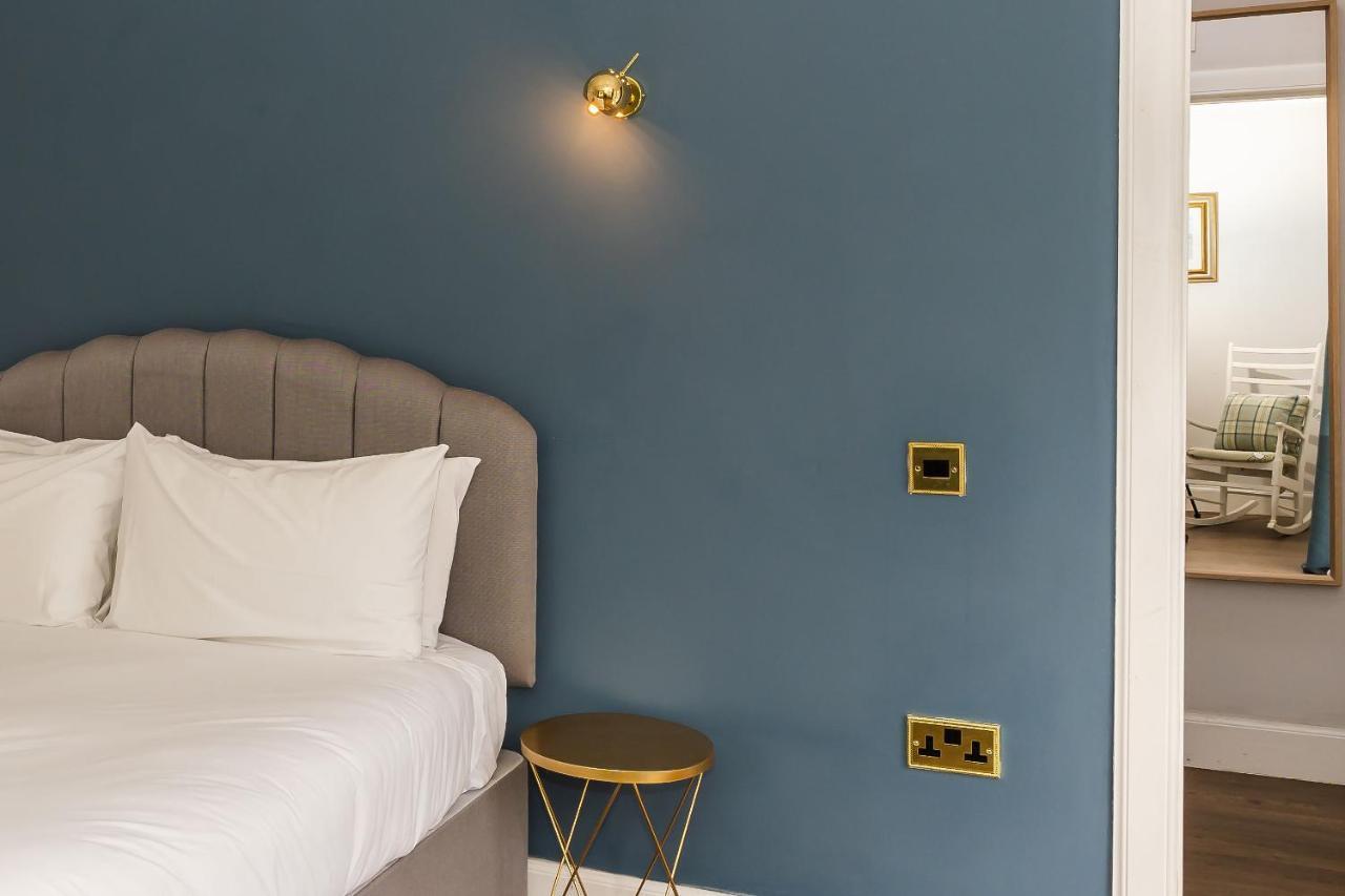 Stylish Self Contained Studio Near Glasgow Airport Lägenhet Lochwinnoch Exteriör bild